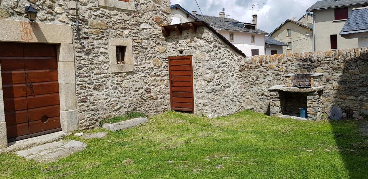 Maison De Caractere En Pierre Cal Blanic Saint-Pierre-dels-Forcats Εξωτερικό φωτογραφία