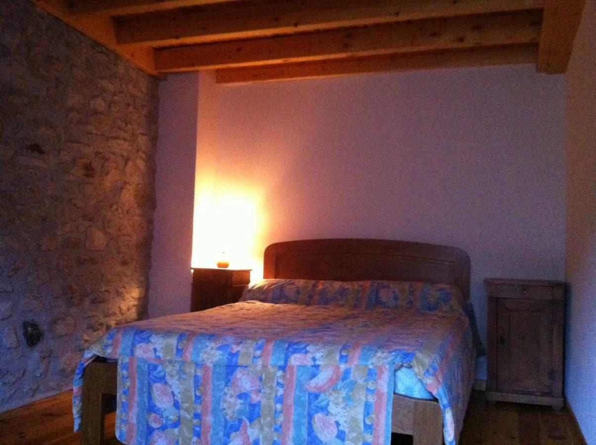 Maison De Caractere En Pierre Cal Blanic Saint-Pierre-dels-Forcats Εξωτερικό φωτογραφία